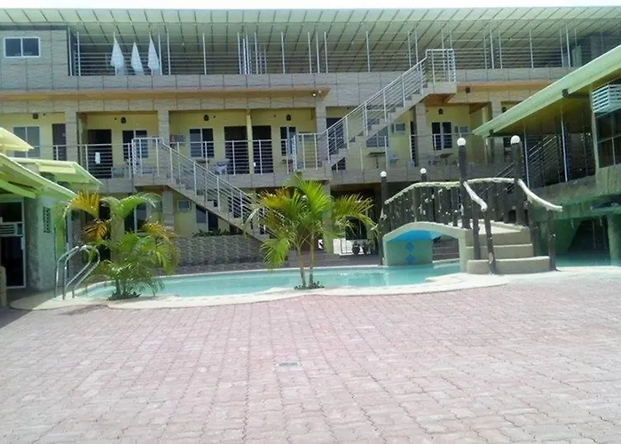 Gingging And Hotel