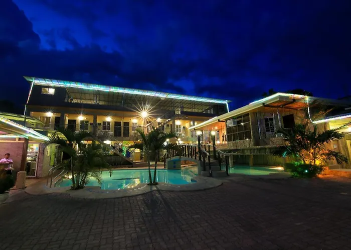 Hotel Gingging And 3*